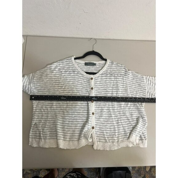 Willow XL Grey and White Cardigan Wood Buttons Slub Cotton Button Up Sweater - Picture 7 of 7